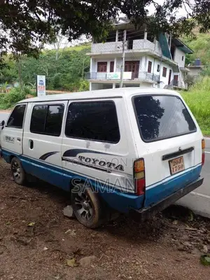 Toyota LiteAce 1982 Van (Used)