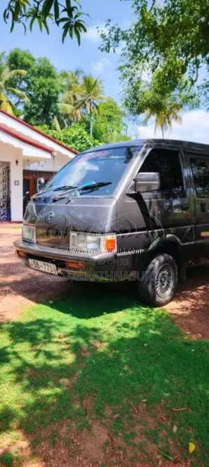 Nissan Vanette 1990 Van (Used)