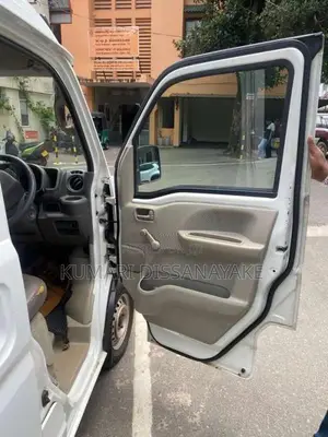 Suzuki Every 2017 Van (Used)