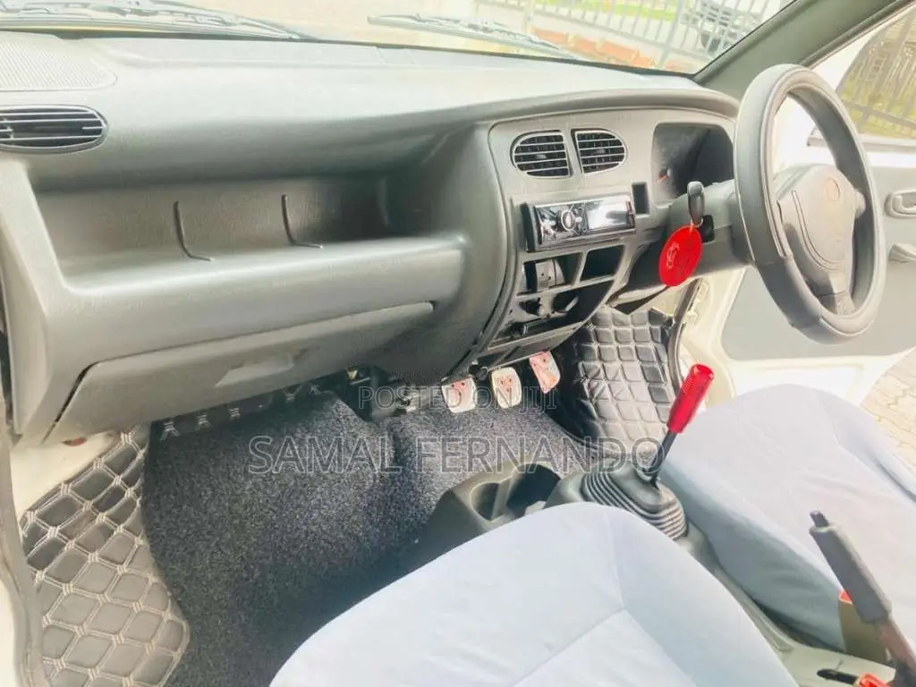 Micro Mpv 2015 Van (Used)