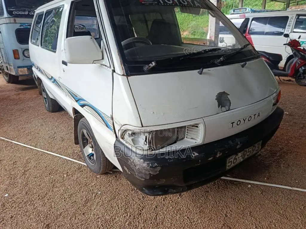 Toyota CR27 1991 Van (Used)
