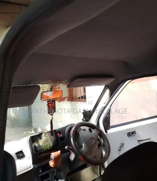 Daihatsu Hijet 2011 Van (Used)