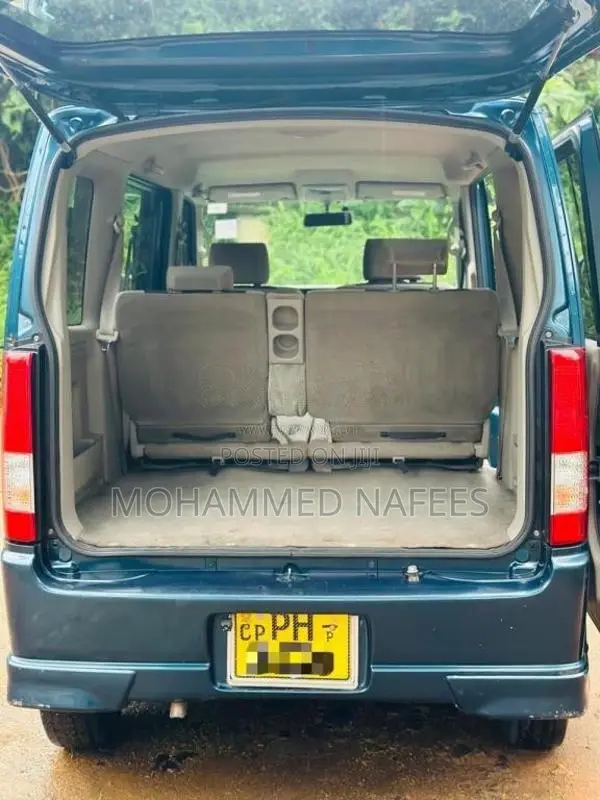 Suzuki Every Wagon 2013 Van (Used)