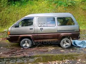 Toyota LiteAce 1988 Van (Used)