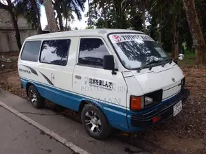 Toyota LiteAce 1982 Van (Used)