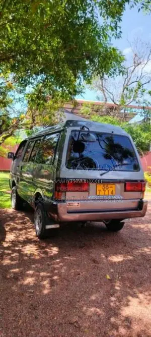 Nissan Vanette 1990 Van (Used)