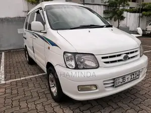 Toyota Townace Noah CR42 GL 2004 Van (Used)