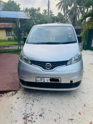 Nissan NV200 2015 Van (Used)