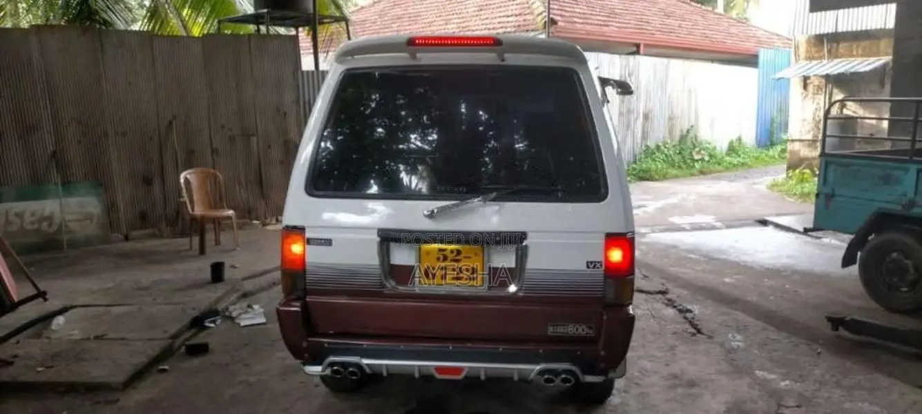 Nissan Vanette 1987 Van (Used)