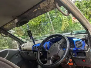 Hyundai H100 2004 Van (Used)