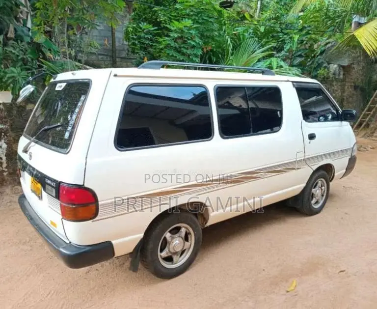 Toyota TownAce Lotto 1995 Van (Used)