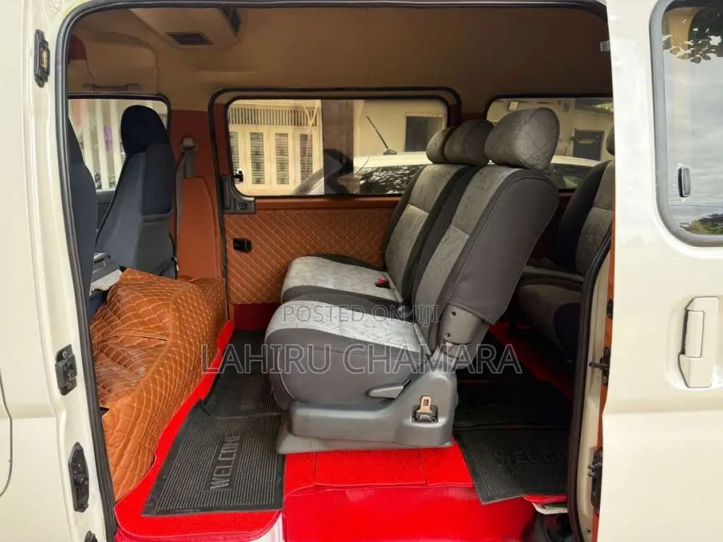 Nissan Caravan E25 2006 Van (Used)
