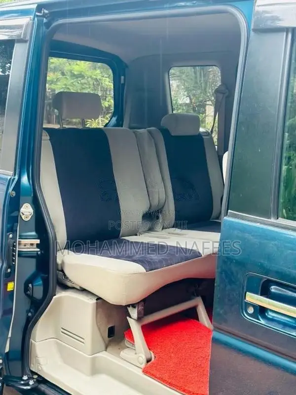 Suzuki Every Wagon 2013 Van (Used)