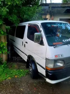Toyota HIACE Dolphin 1991 Van (Used)