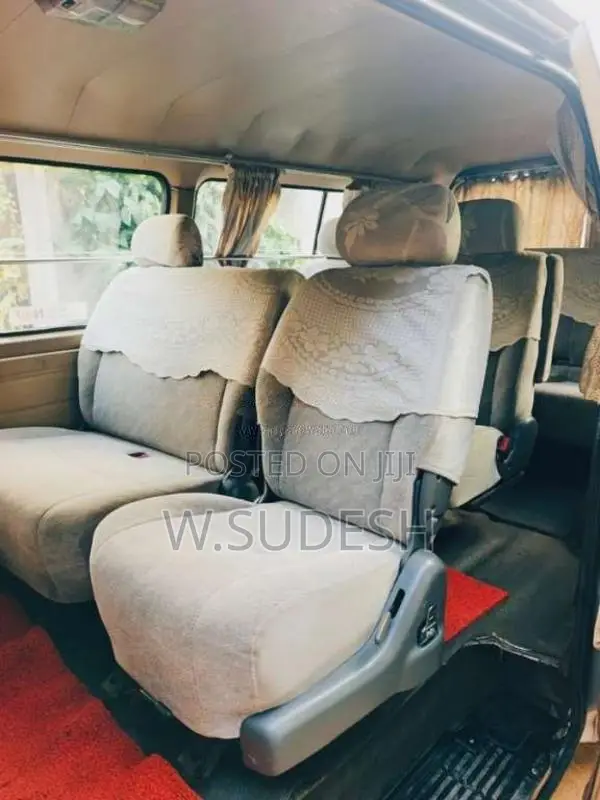 Nissan Caravan 1994 Van (Used)