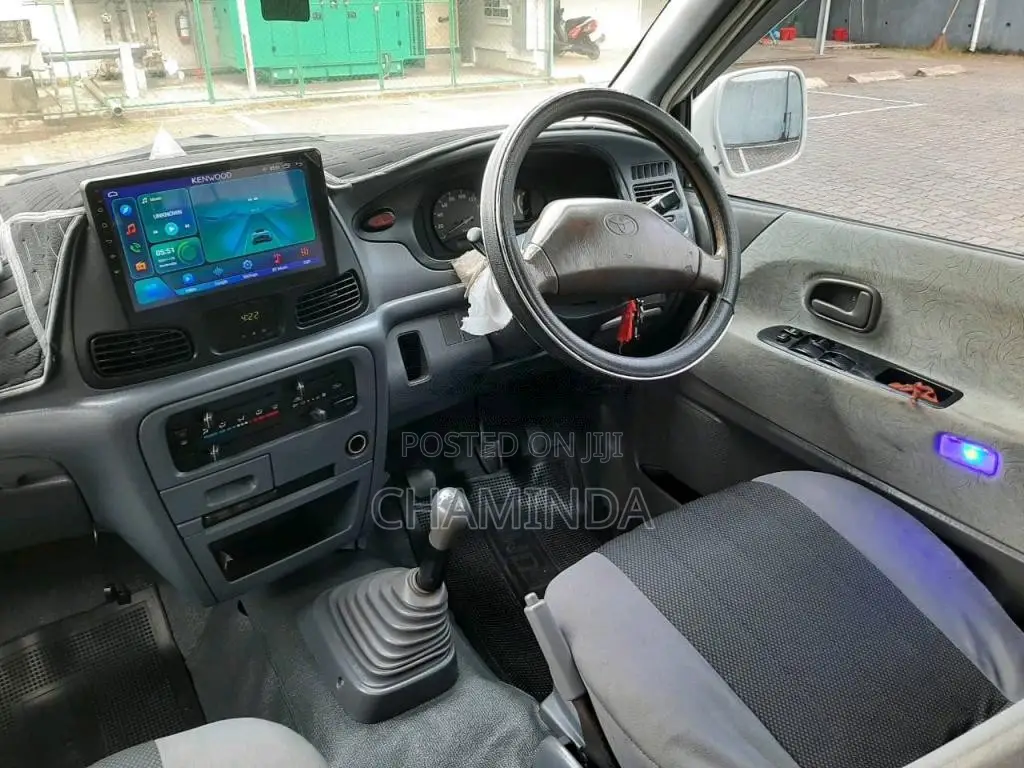 Toyota Townace Noah CR42 GL 2004 Van (Used)