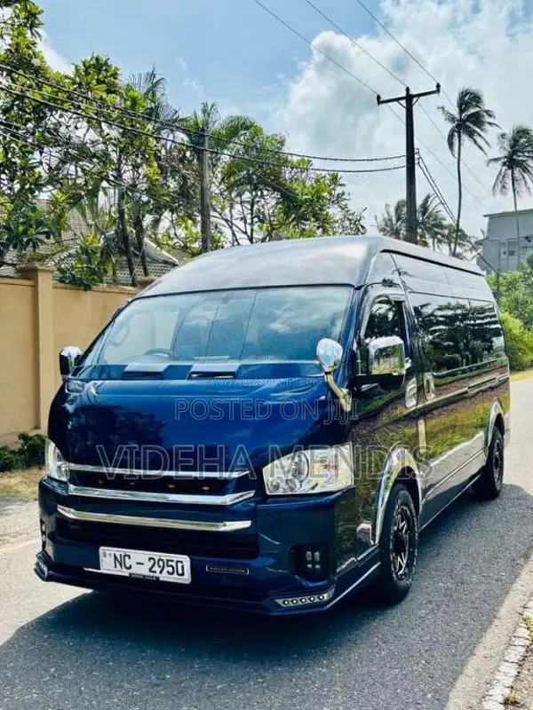 Toyota KDH 223 High Roof 2015 Van (Used)