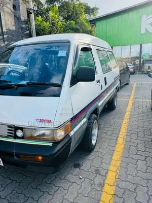 Toyota TownAce 1986 Van (Used)