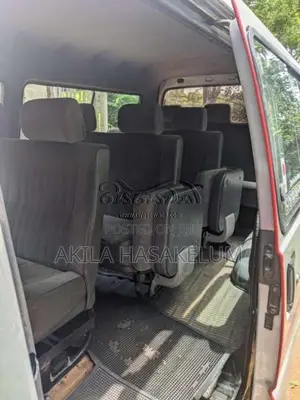 Hyundai H100 2004 Van (Used)