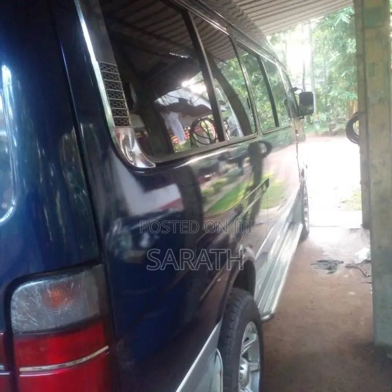 Toyota Dolphin High Roof 1998 Van (Used)