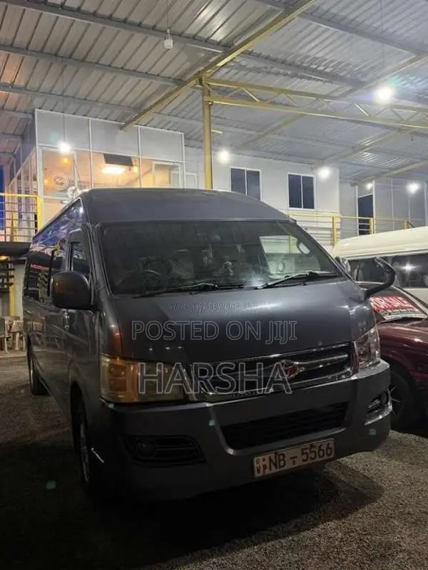 Micro Kdh 2012 Van (Used)