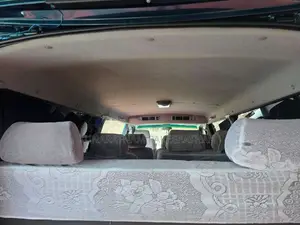 Toyota Dolphin 2002 Van (Used)