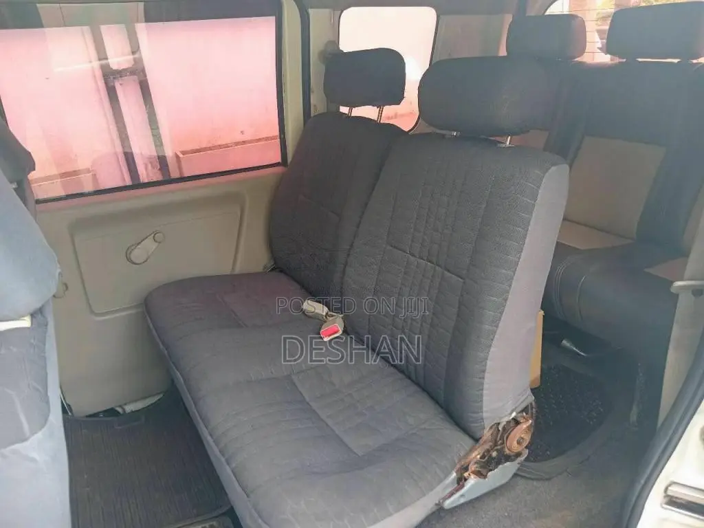 Suzuki Every 2013 Van (Used)