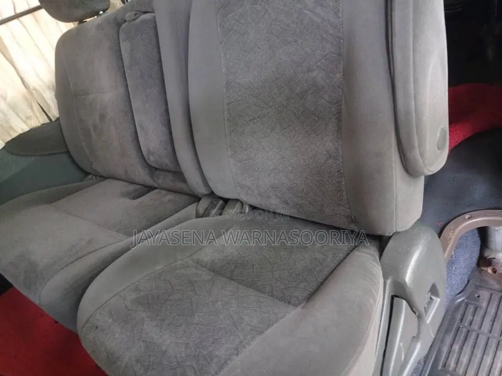 Nissan Caravan 1993 Van (Used)