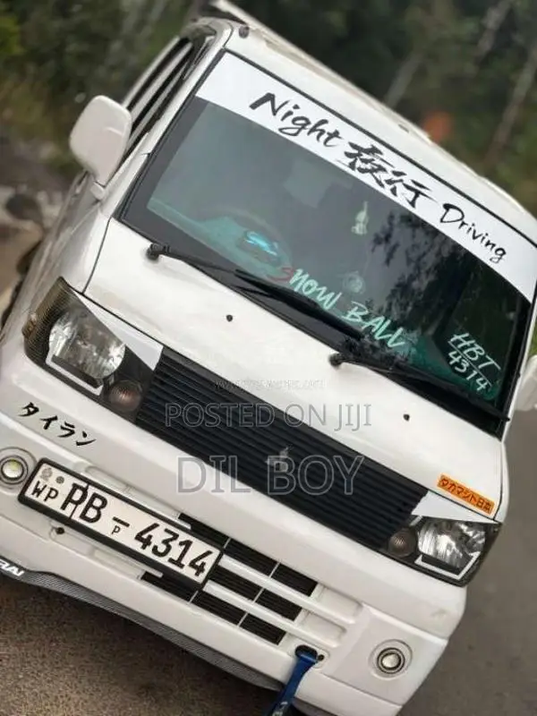 Mitsubishi MiniCab 2007 Van (Used)