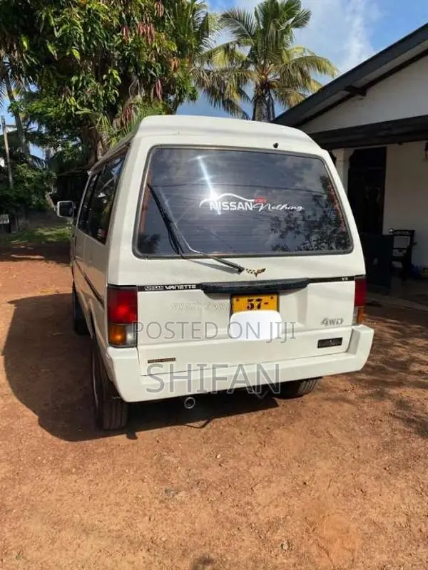 Nissan Vanette C22 1990 Van (Used)