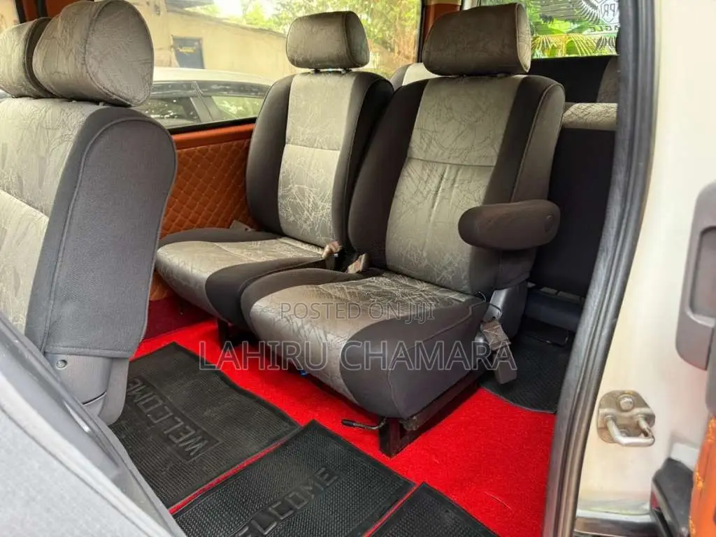 Nissan Caravan E25 2006 Van (Used)