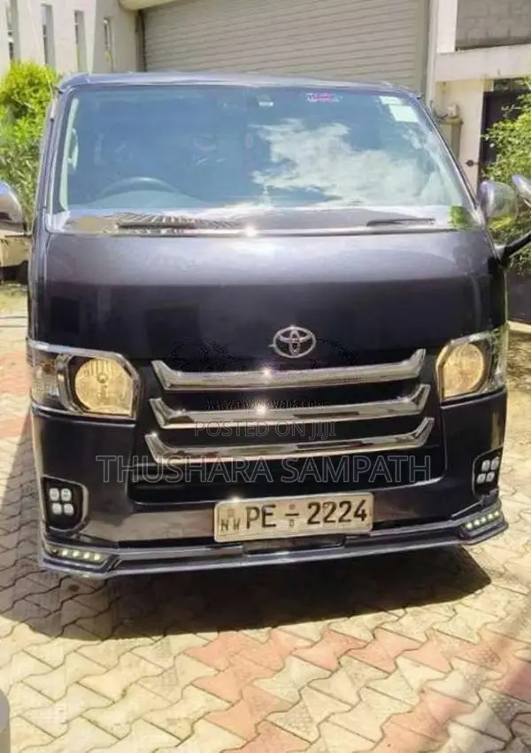 Toyota KDH 200 Super Gl Update 2006 Van (Used)