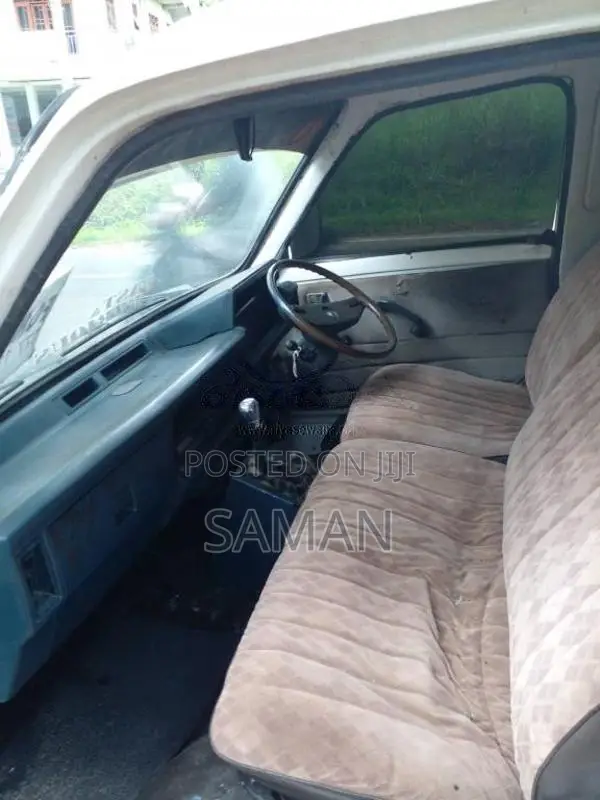 Toyota LiteAce 1982 Van (Used)