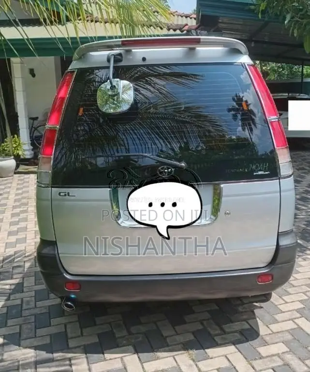 Toyota Noah 2007 Van (Used)