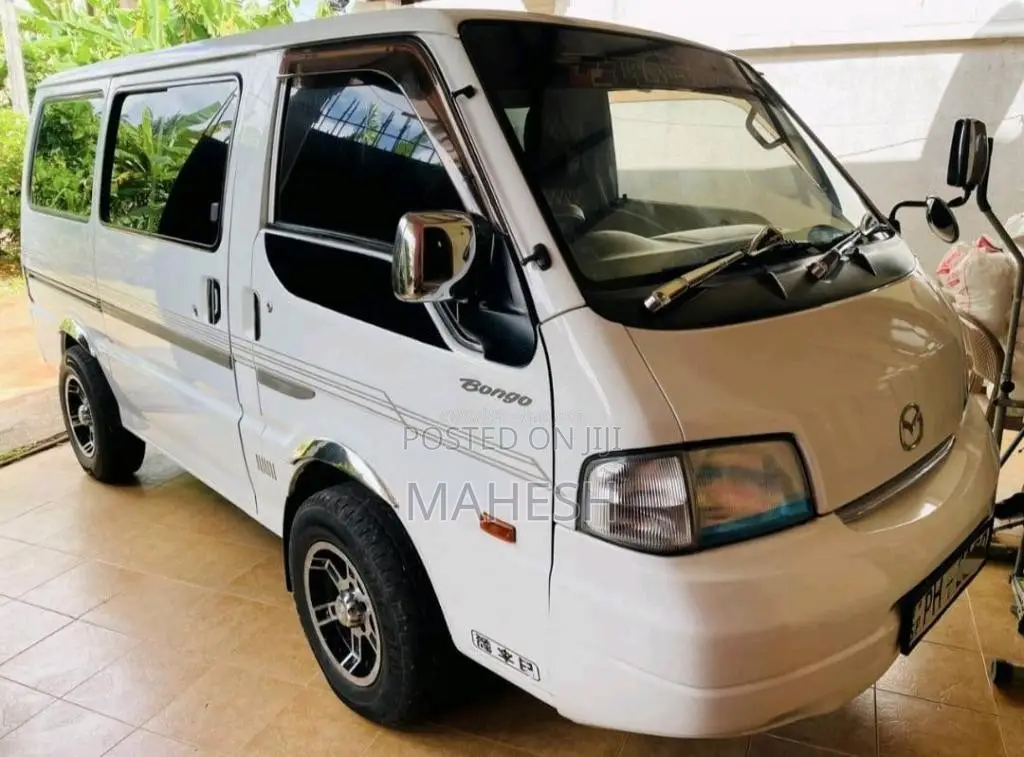 Mazda Bongo 2015 Van (Used)