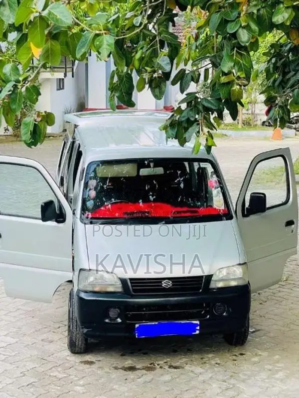 Suzuki Carry 2004 Van (Used)