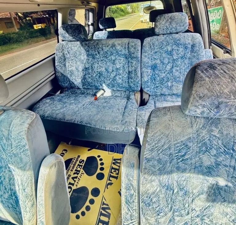 Toyota Townace Noah 1998 Van (Used)