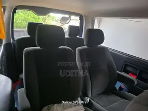 Toyota KDH 2011 Van (Used)