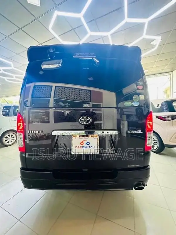 Toyota KDH DARK PRiME 2016 Van (Used)