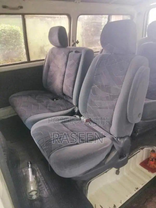 Toyota Shell 1987 Van (Used)