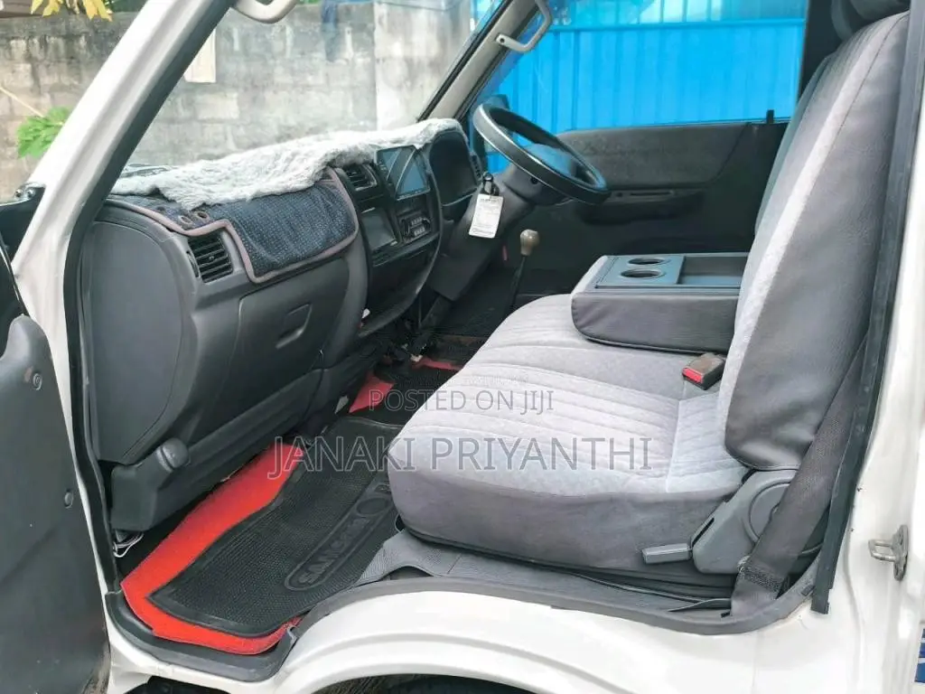 Nissan Vanette 2003 Van (Used)