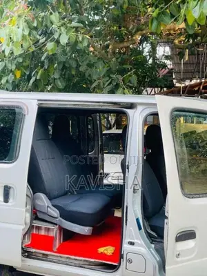 Suzuki Carry 2004 Van (Used)