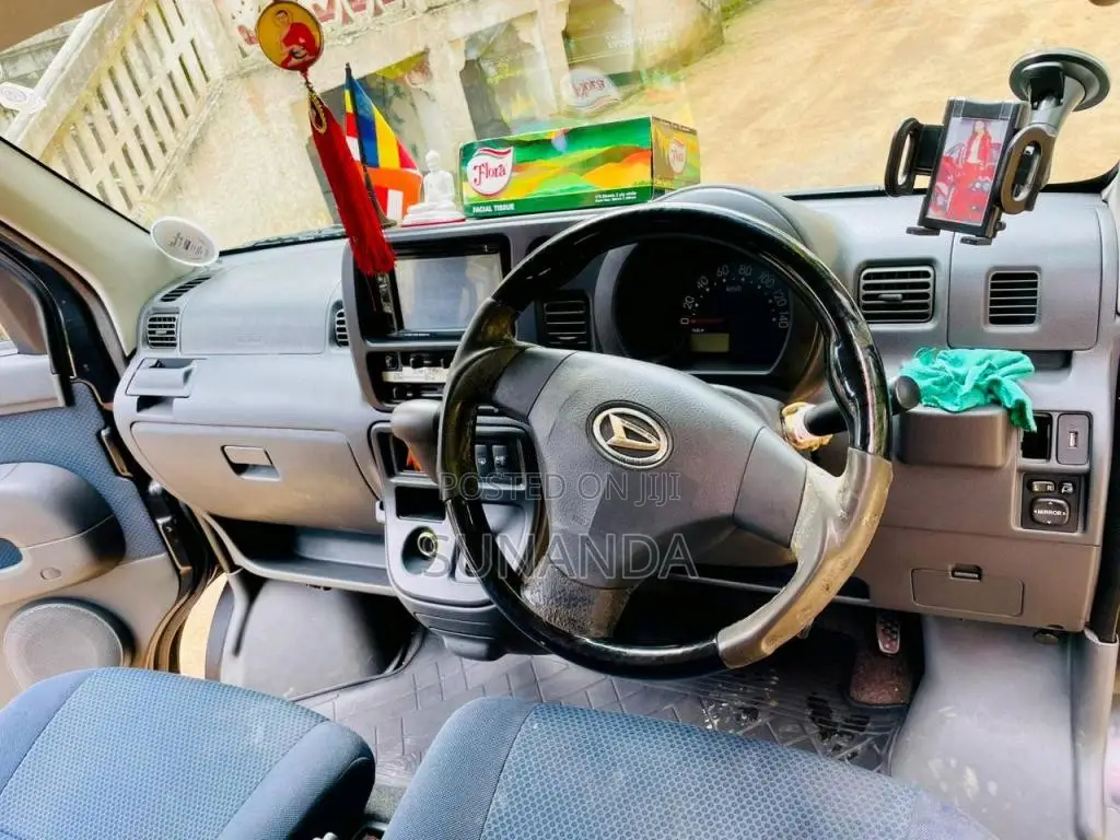 Daihatsu S321 2015 Van (Used)