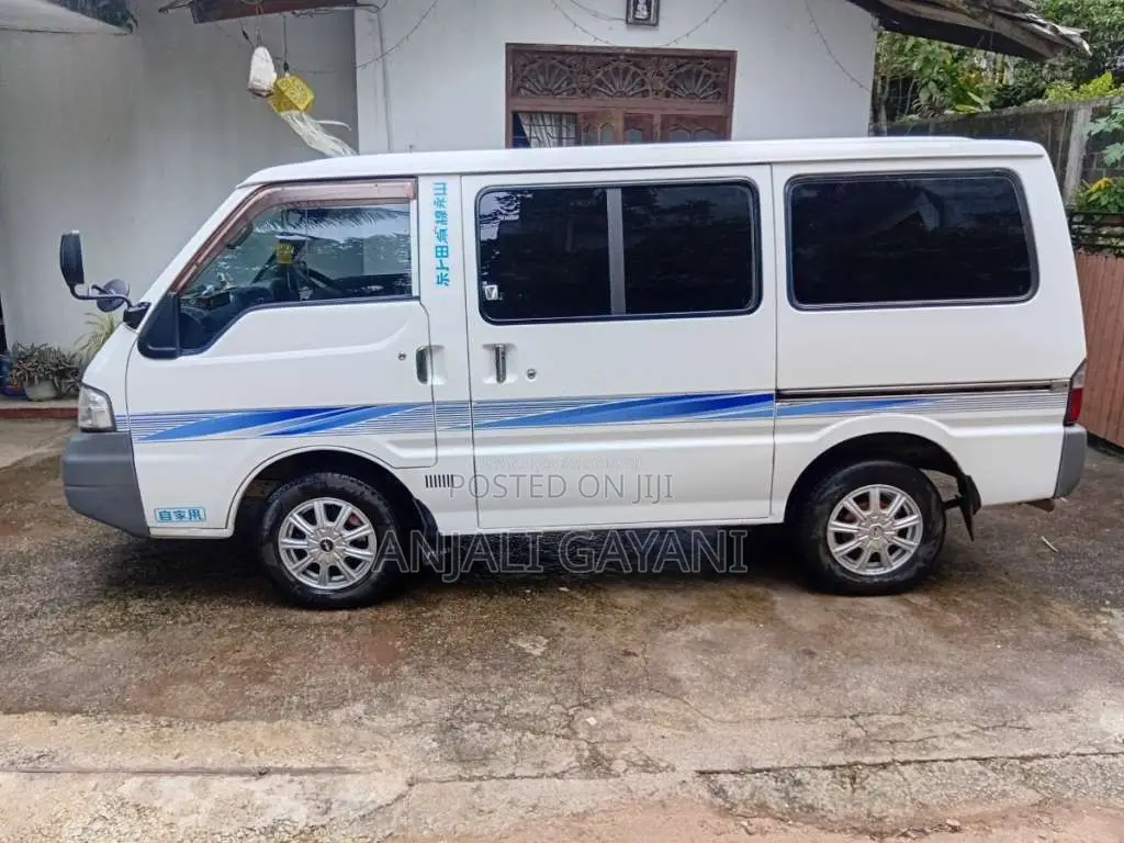 Nissan Vanette 2005 Van (Used)