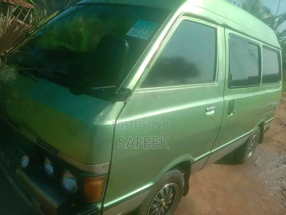 Nissan Vanette 1985 Van (Used)
