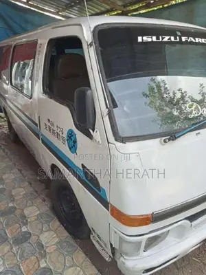 Isuzu Fargo 1989 Van (Used)