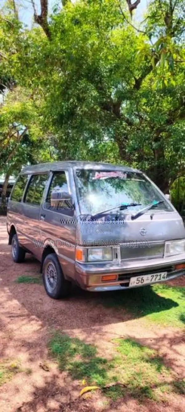Nissan Vanette 1990 Van (Used)
