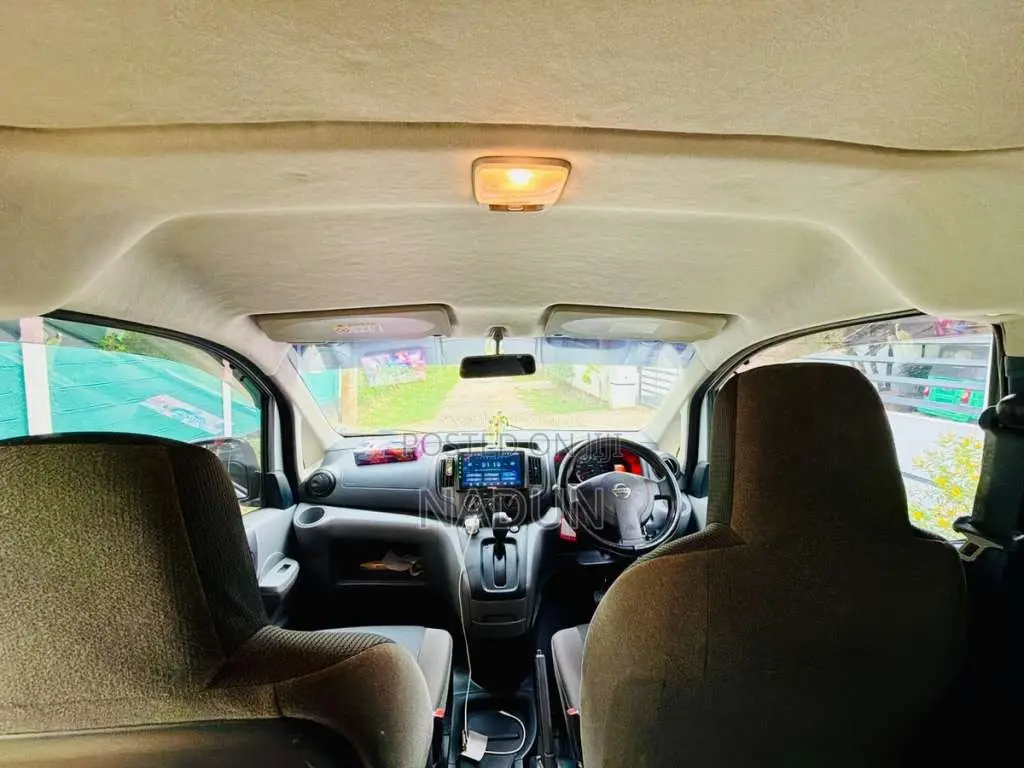 Nissan NV200 2016 Van (Used)