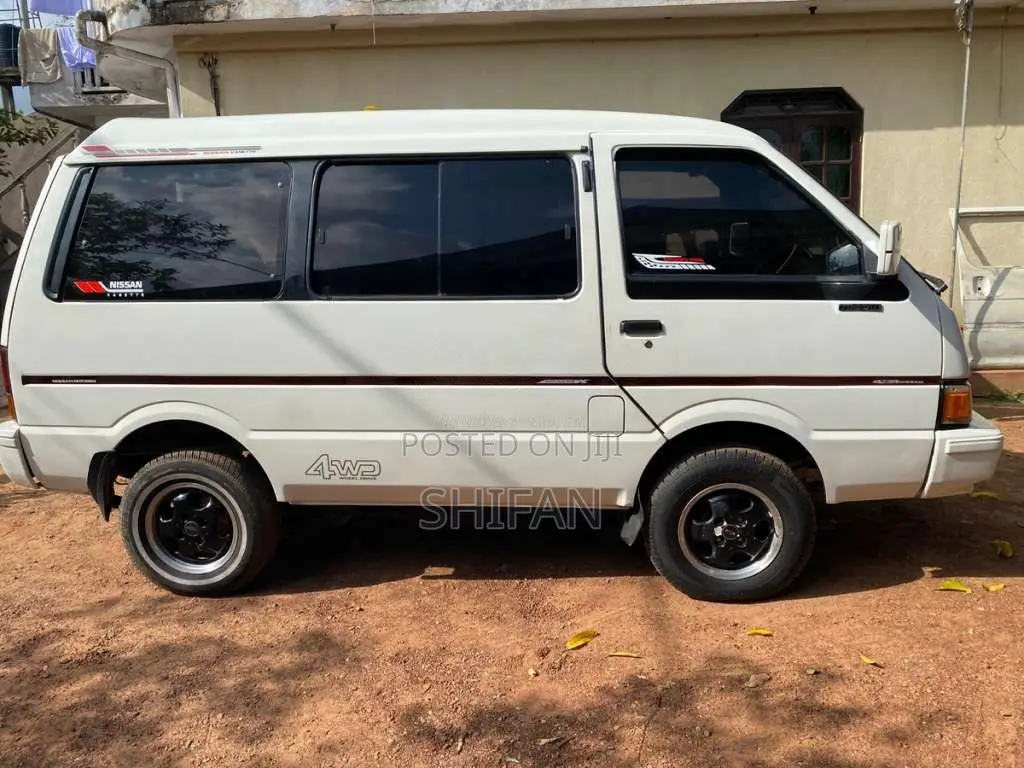 Nissan Vanette C22 1990 Van (Used)