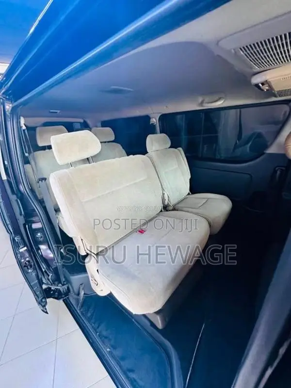 Toyota KDH DARK PRiME 2016 Van (Used)